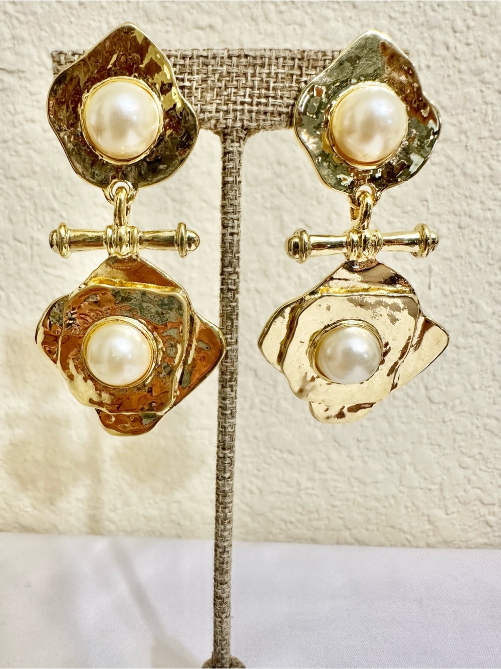 3” Elegant Vintage Gold Pearl Drop Earrings